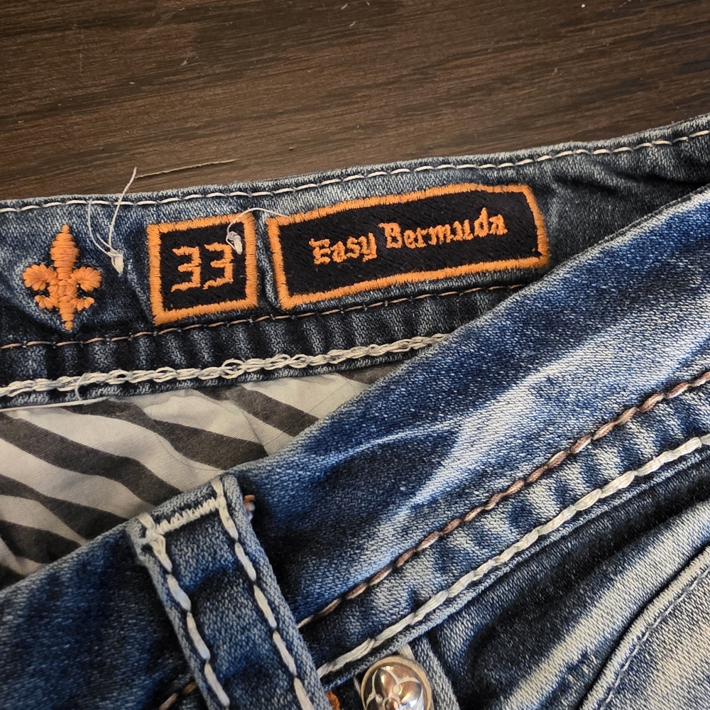 Rock Revival Women's Light Blue Denim Bermuda Shorts - Picture 8 of 8